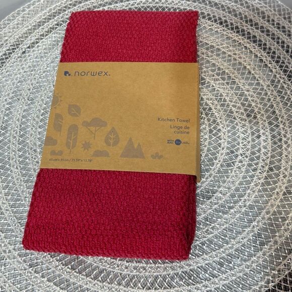 Norwex Kitchen Towel Cranberry Limited Edition NWT - Picture 8 of 9